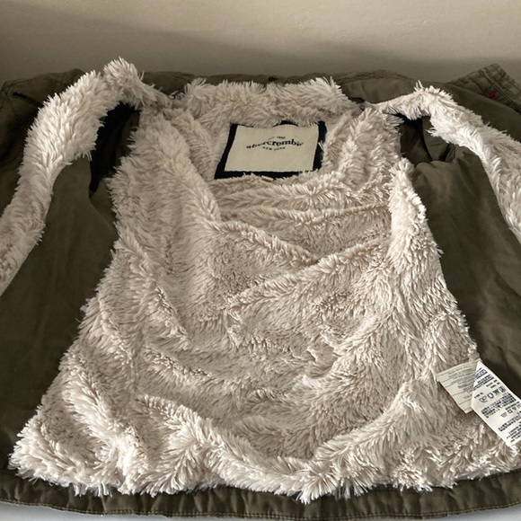 Abercrombie Fall Cargo Khaki Jacket, Youth S EUC - Picture 6 of 7